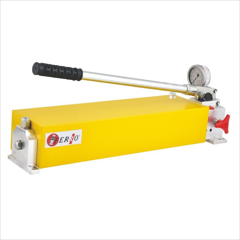 P2R700-50 Hidrolik Yüksek Basınç Çift Hızlı El Pompası (Dikdörtgen Tip) 700 Bar 6.80 lt.